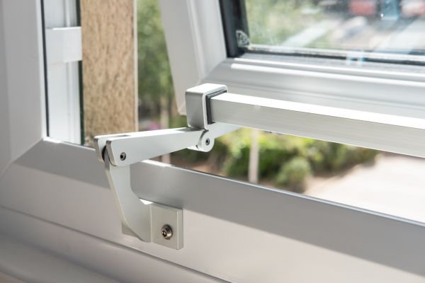 Cost of Hinged Window Repair in Twin Falls